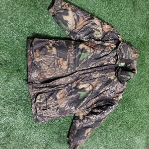 Meet your Posher, Levi